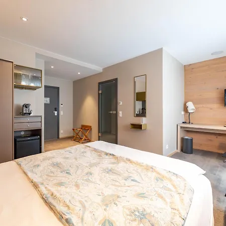 Berliner Hof Bed&bike 3*