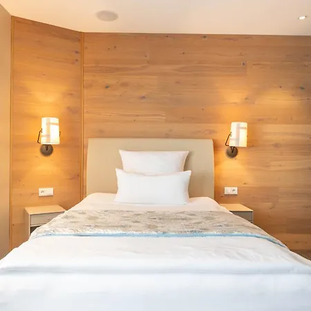 Berliner Hof Bed&bike 3*